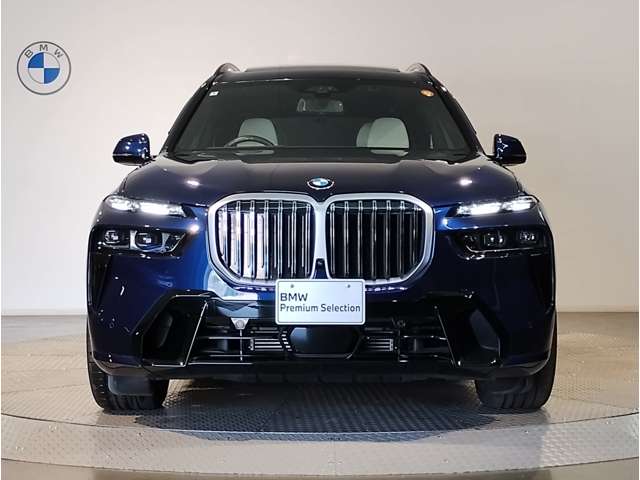BMW X7 5