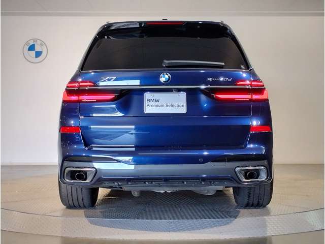 BMW X7 9