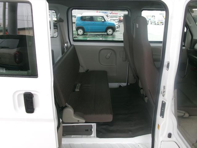 Suzuki Every 11