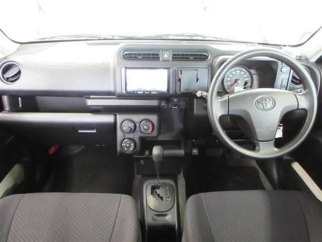Toyota Probox Van 7