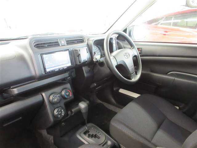 Toyota Probox Van 9