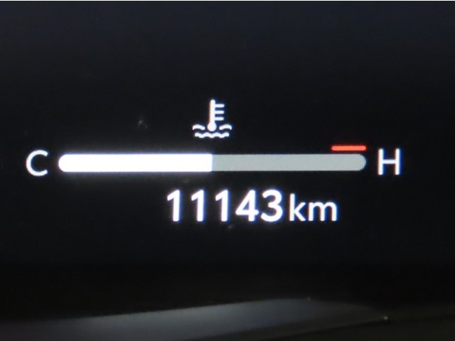 Toyota Harrier 3