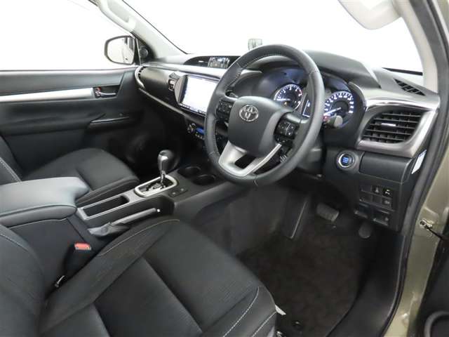 Toyota Hilux 11