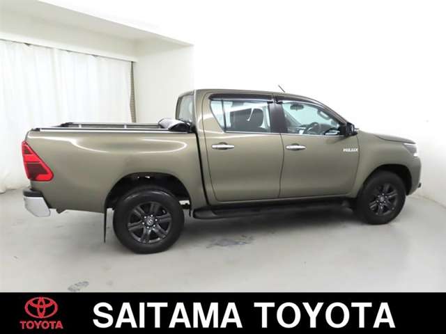 Toyota Hilux 9