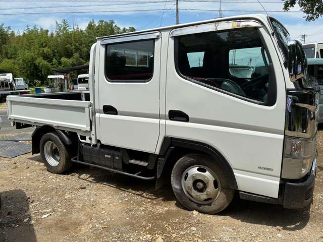 Mitsubishi Fuso Canter 4