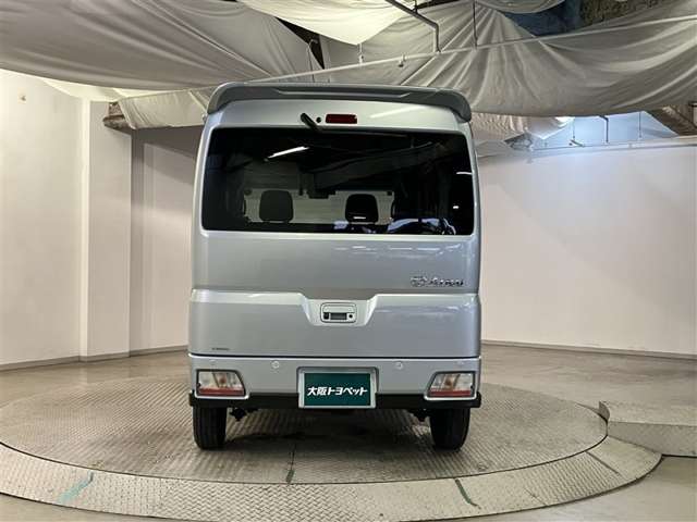 Daihatsu Atrai 7