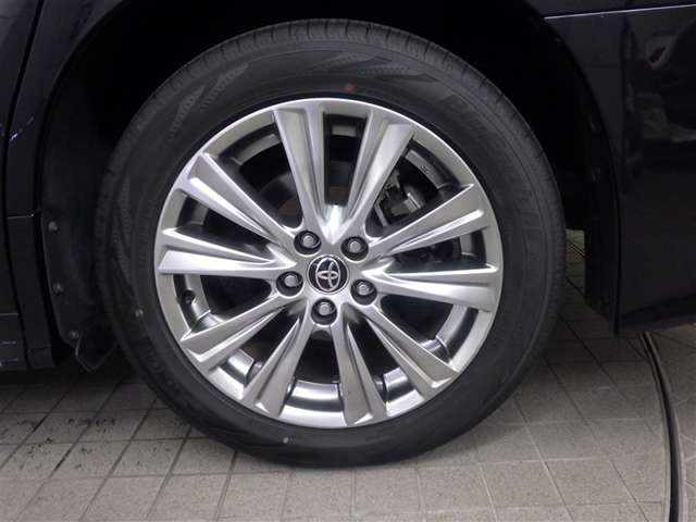 Toyota Alphard 8