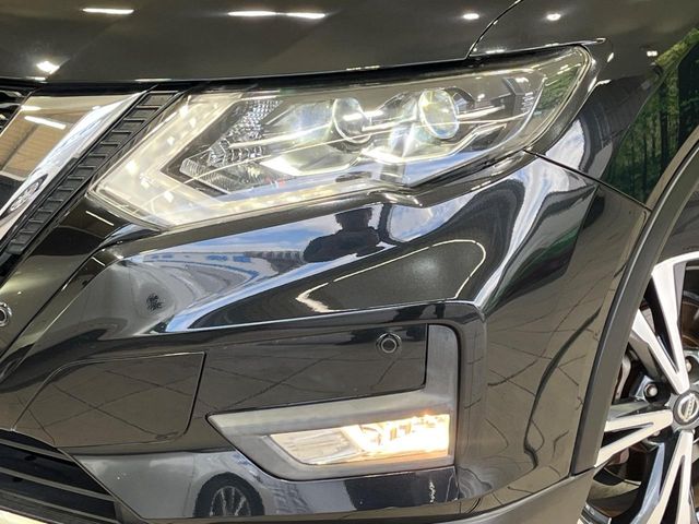 Nissan X-Trail 12