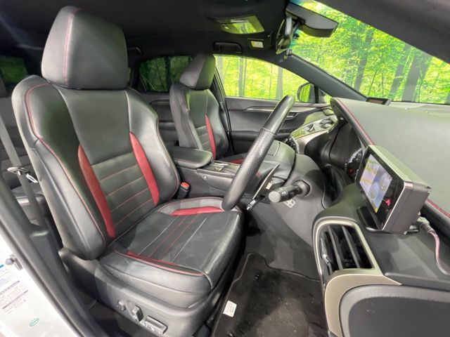 Lexus NX 7