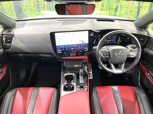 Lexus NX 2