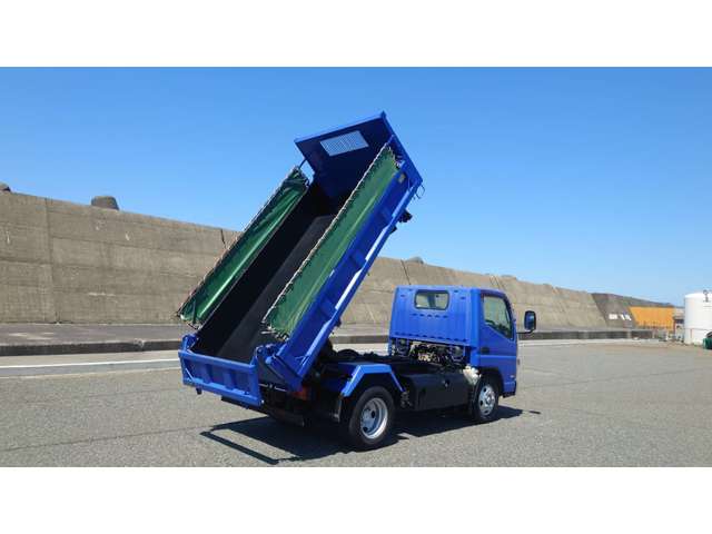 Mitsubishi Fuso Canter 5