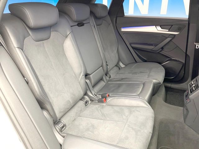 Audi Q5 11
