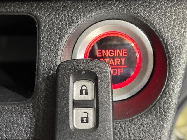 Honda N-VAN 8