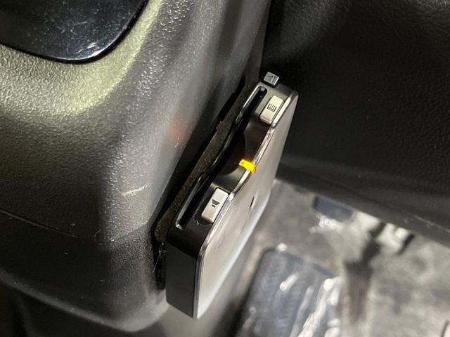 Honda N-VAN 9