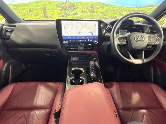 Lexus NX 2
