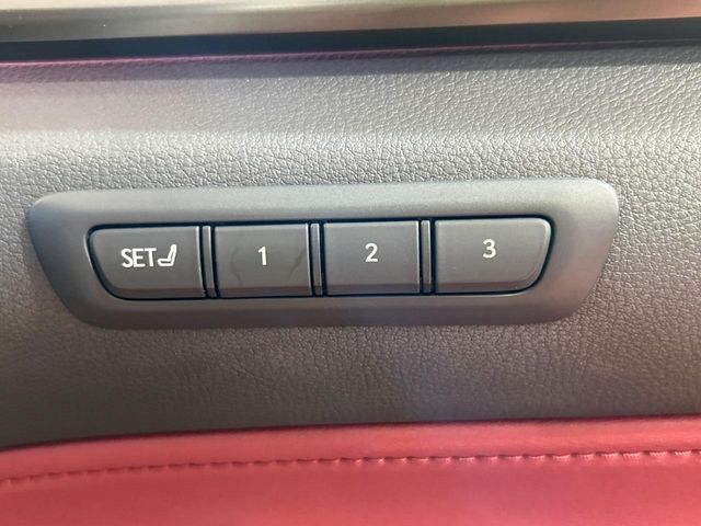 Lexus NX 7