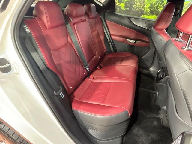 Lexus NX 9