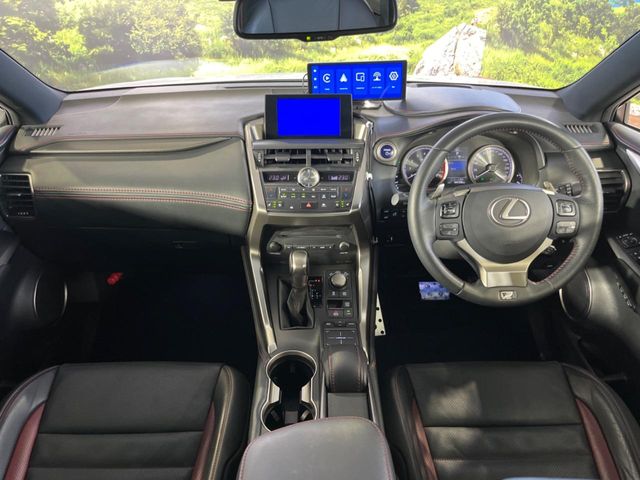 Lexus NX 2