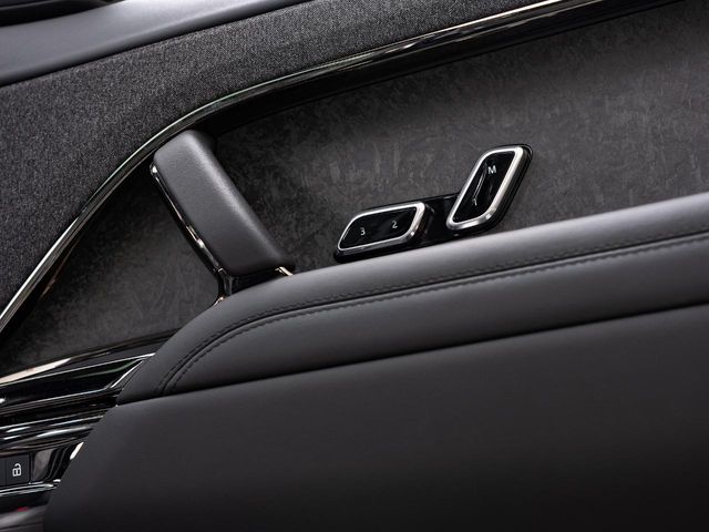 Land Rover Range Rover Sport 12