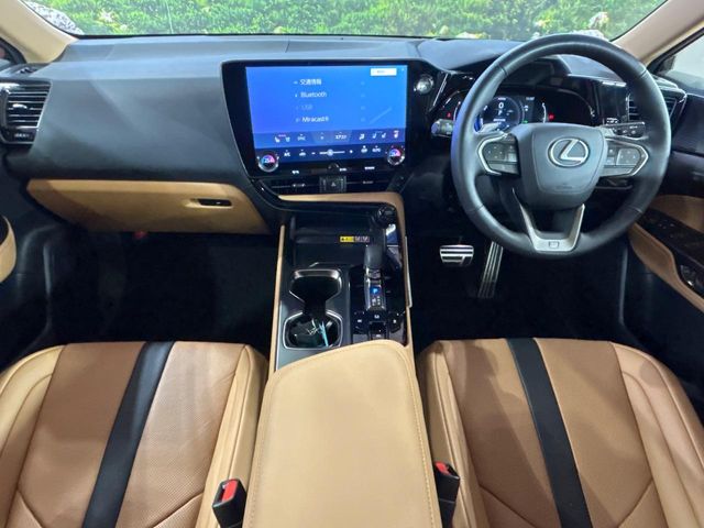 Lexus NX 2