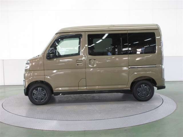 Daihatsu Atrai 4