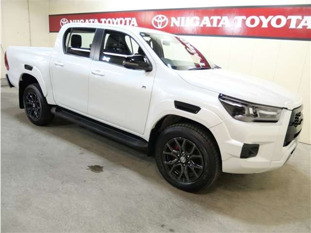 Toyota Hilux 8