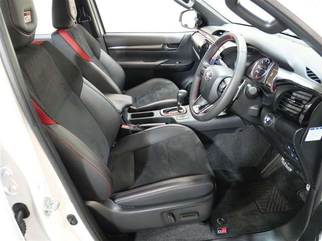 Toyota Hilux 9