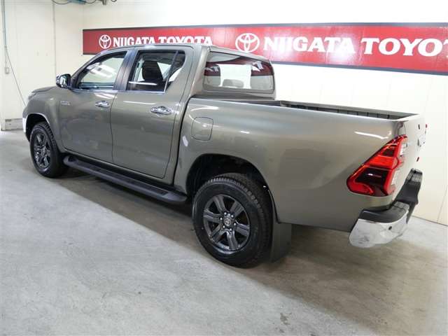 Toyota Hilux 3