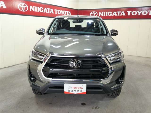 Toyota Hilux 4