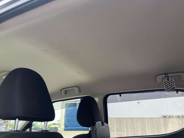 Mitsubishi eK X 11