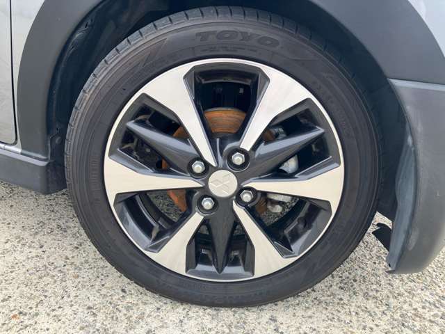 Mitsubishi eK X 12