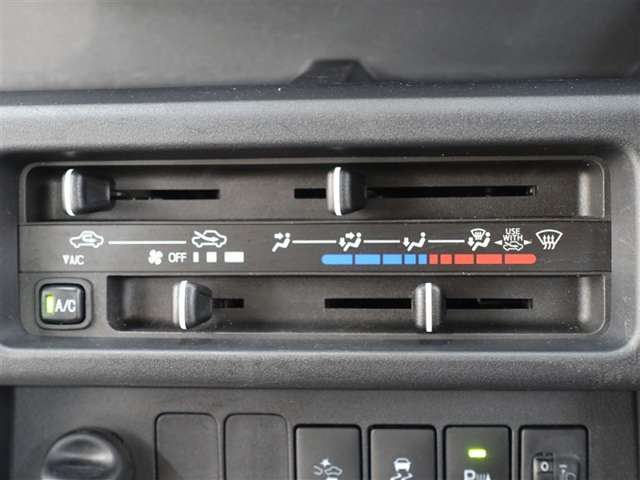 Toyota Pixis Truck 11