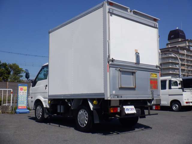 Mazda Bongo Truck 12