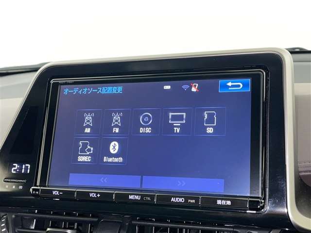 Toyota C-HR 11