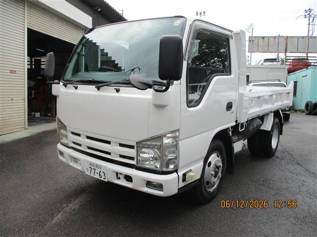 Isuzu Elf 2