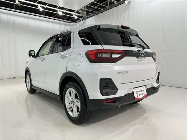 Toyota Raize 6