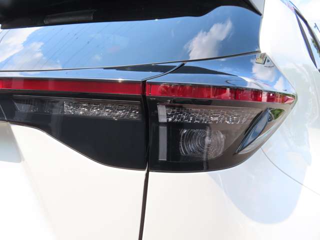 Toyota Yaris Cross 12