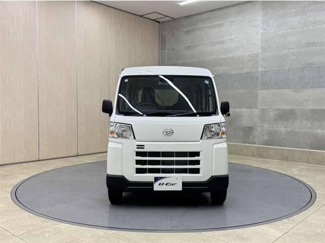 Daihatsu Hijet Cargo 11