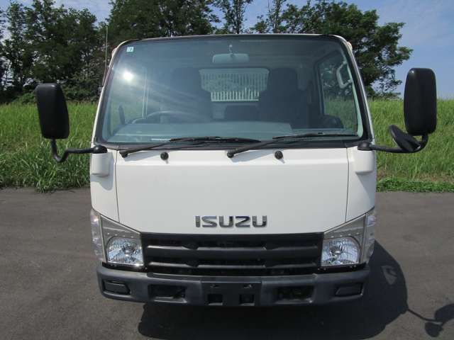 Isuzu Elf 3