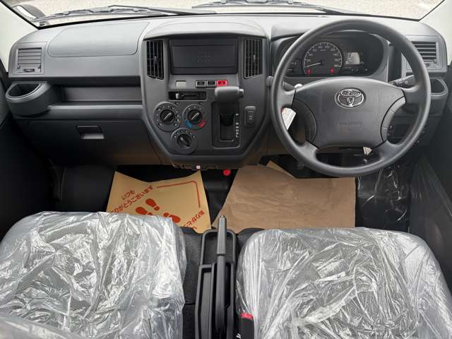 Toyota Town Ace Van 6