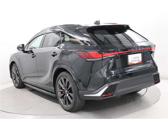 Lexus RX 7