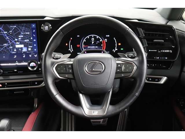 Lexus RX 9