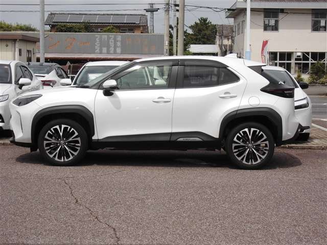 Toyota Yaris Cross 4