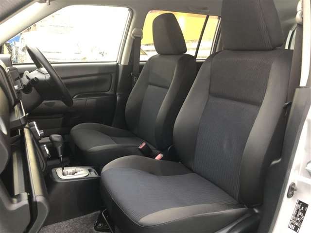 Toyota Succeed Van 5