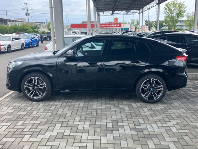 BMW X2 3