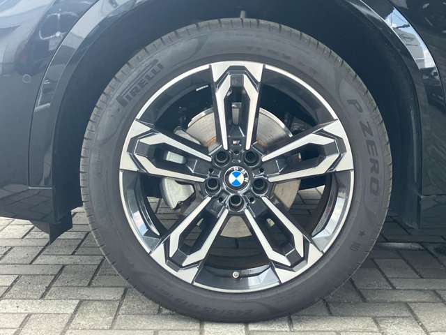 BMW X2 7
