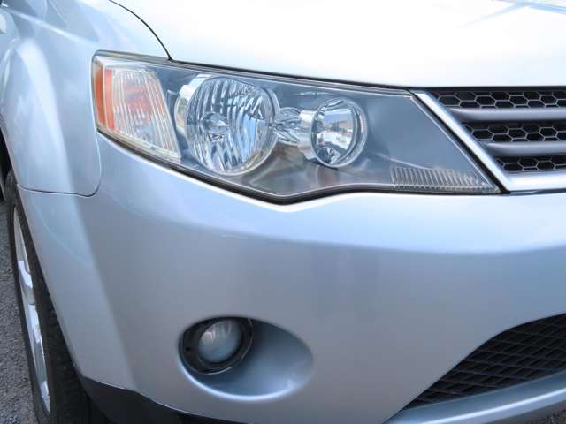 Mitsubishi Outlander 11