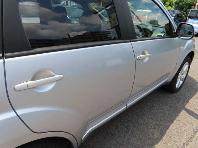 Mitsubishi Outlander 10