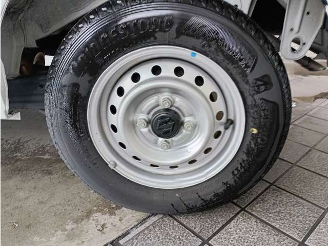 Suzuki Every 9