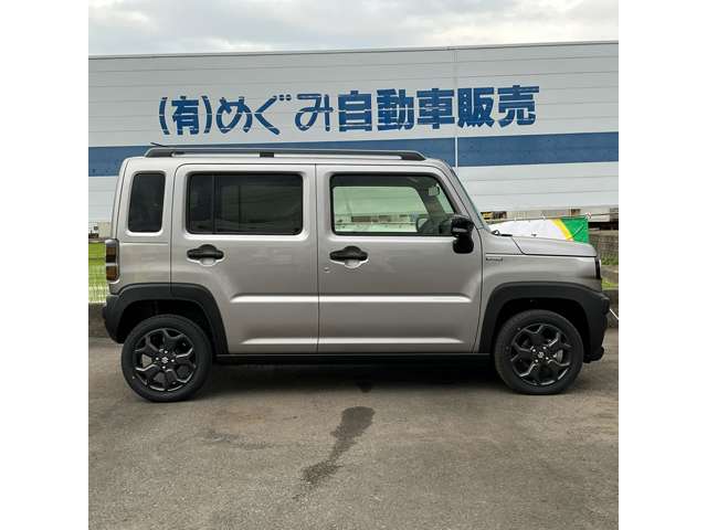Suzuki Hustler 6